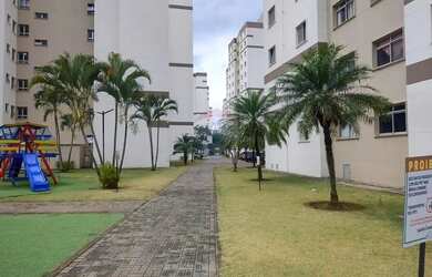 Imagem: O apartamento possui 3 Dormitórios, 1 Banheiro, 2 Vagas na