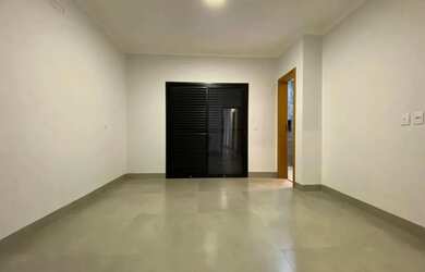 Imagem 10: Casa à venda no bairro Novo Mundo em Uberlândia