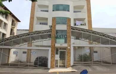 Imagem: O apartamento possui 3 Dormitórios, 1 Banheiro, 2 Vagas na