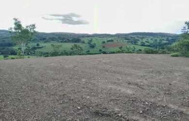 Imagem: O terreno possui 20.000m² de Área e está localizado em Alexânia