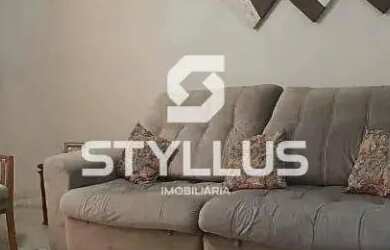 Imagem: A casa possui 3 Dormitórios, 5 Banheiros, 1 Vaga na garagem