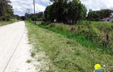 Imagem: O terreno possui 811m² de Área e está localizado em Itapoá