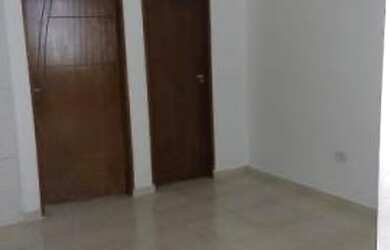 Imagem: A casa em condomínio possui 1 Dormitório, 1 Banheiro, 40m²