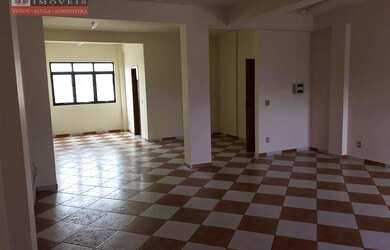 Imagem: O depósito possui 67m² de Área e está localizado em Centro