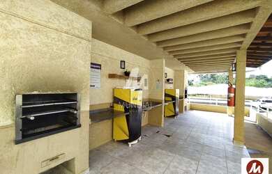 Imagem: O apartamento possui 2 Dormitórios, 1 Banheiro, 1 Vaga na garagem