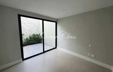 Imagem 12: Casa de condomínio sobrado para venda tem 420 metros quadrados com 5...