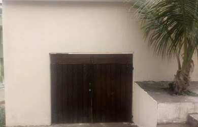 Imagem: A casa em condomínio possui 1 Dormitório, 1 Banheiro, 1 Vaga