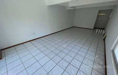 Imagem: O depósito possui 40m² de Área e está localizado em Itapema