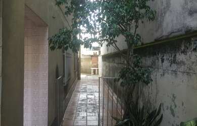 Imagem 3: Casa em vista alegre. Piscina, Churrasqueira, Varandae130m² de Área