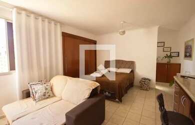 Imagem: O apartamento possui 1 Dormitório, 1 Banheiro, 1 Vaga na garagem