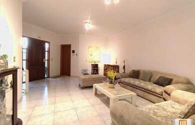 Imagem 3: Casa sobrado na rua 4 dormitórios/suite, cozinha planejada