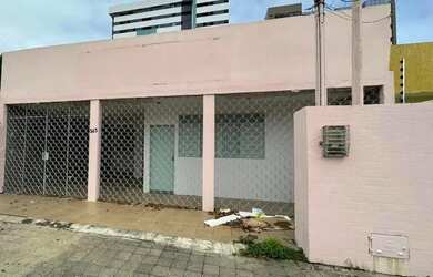 Imagem: A casa possui 1 Dormitório, 2 Banheiros e 170m² de Área e