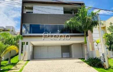 Imagem: A casa em condomínio possui 4 Dormitórios, 5 Banheiros, 361m²