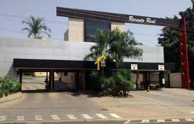 Imagem: A casa em condomínio possui 3 Dormitórios, 5 Banheiros, 4