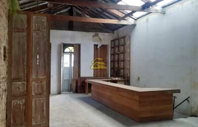 Imagem 12: Saúde Sobrado. 198m² de Áreae4 Banheiros