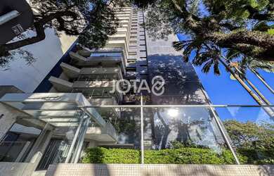 Imagem: O apartamento na cobertura possui 4 Dormitórios, 5 Banheiros