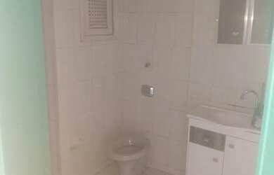 Imagem 5: Apartamento no centro. 80m² de Área, 1 Banheiroe3 Dormitórios