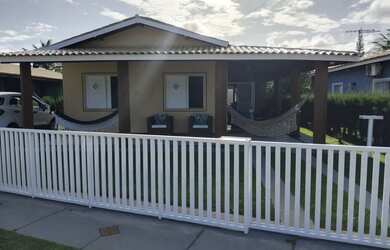 Imagem: A casa em condomínio possui 3 Dormitórios, 3 Banheiros, 4