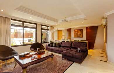 Imagem: O apartamento na cobertura possui 4 Dormitórios, 5 Banheiros