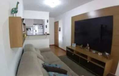 Imagem: O apartamento possui 2 Dormitórios, 1 Banheiro, 1 Vaga na garagem