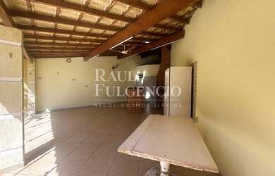 Imagem 14: Sobrado próximo a Av. Maringá