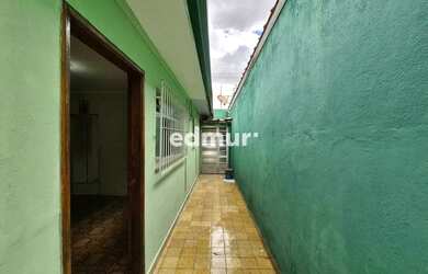 Imagem 8: Imóvel para aluguel tem 280 metros quadrados com 3 quartos em Vila Lutécia...