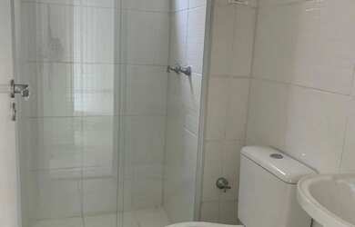 Imagem: O apartamento possui 2 Dormitórios, 1 Banheiro e 1 Vaga na