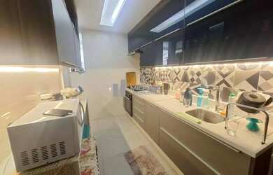 Imagem: O apartamento possui 2 Dormitórios, 2 Banheiros, 1 Vaga na