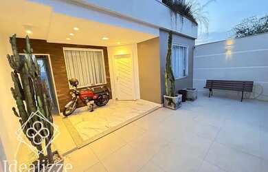 Imagem: Casa para Venda em Barra Mansa / RJ no bairro Santa Rosa