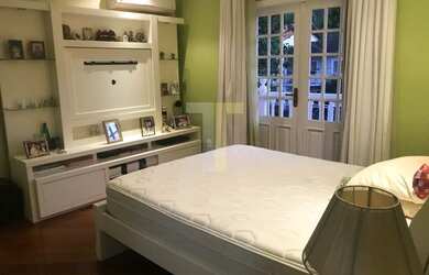 Imagem 11: MANSÃO MARAMAR. Piscina, Churrasqueira, VarandaeÁrea de serviço