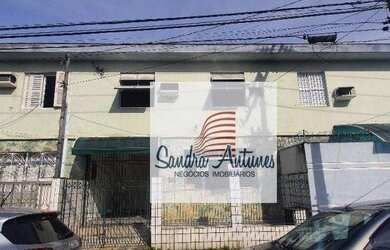 Imagem: A casa possui 3 Dormitórios, 2 Banheiros, 1 Vaga na garagem