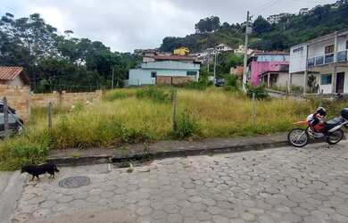 Imagem: O terreno possui 300m² de Área e está localizado em Diamantina