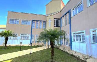 Imagem: 746 m2, com 17 quartos (13 suites), na Colônia Dona Luíza