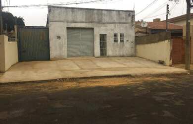 Imagem: O depósito possui 300m² de Área e está localizado em Jardim