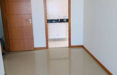 Imagem: O apartamento possui 2 Dormitórios, 2 Banheiros, 2 Vagas na