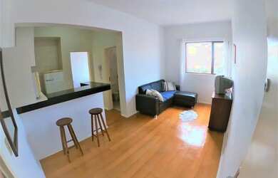 Imagem: O apartamento possui 1 Dormitório, 1 Banheiro, 38m² de Área