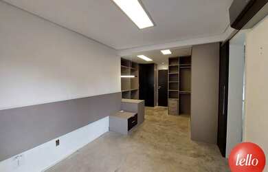 Imagem: O apartamento possui 3 Dormitórios, 2 Banheiros, 3 Vagas na