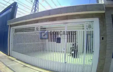 Imagem: A casa possui 1 Banheiro, 3 Vagas na garagem, 145m² de Área