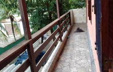 Imagem: A casa possui 1 Dormitório, 1 Banheiro e 1 Vaga na garagem