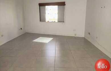 Imagem: O depósito possui 160m² de Área e está localizado em Vila