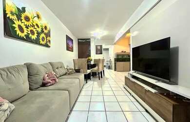 Imagem: O apartamento possui 3 Dormitórios, 2 Banheiros, 2 Vagas na