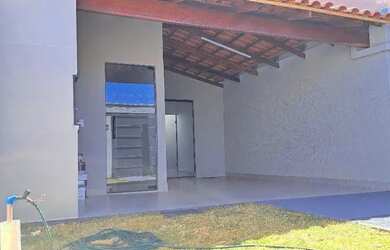 Imagem 3: Casa em Senador Canedo três Quartos no Residencial Hebrom