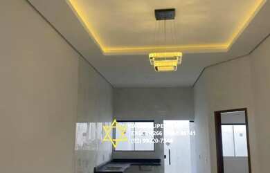 Imagem: A casa possui 3 Dormitórios, 3 Banheiros, 2 Vagas na garagem