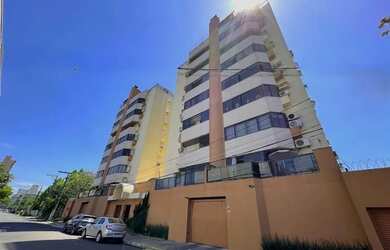 Imagem: O apartamento possui 3 Dormitórios, 2 Banheiros, 1 Vaga na