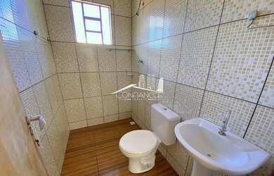 Imagem 9: Casa com 2 Quartos para Alugar em Almirante Tamandaré - PR