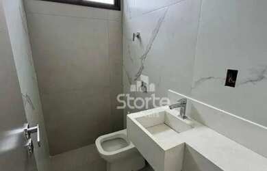 Imagem 14: Casa alto padrão com 3 suítes à venda, 224 m² por R$ 2.200.000 - Condomínio...