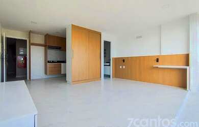 Imagem: O apartamento possui 1 Dormitório, 1 Banheiro, 1 Vaga na garagem