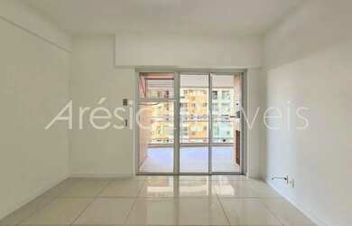 Imagem 4: Apartamento com 3 quartos, 1 suíte para alugar, 100 m² por R$ 9.928/mês - Península - Rio