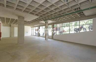 Imagem 2: Vila da Serra - Loja para aluguel na Anuar Donato