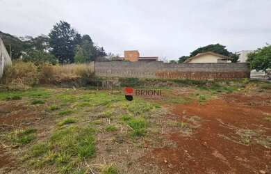 Imagem: O terreno possui 640m² de Área e está localizado em Jardim